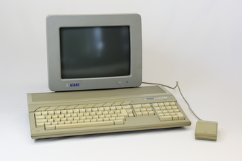 Atari 1040ST mit Monitor (1986)