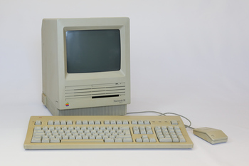 Apple Macintosh SE (1987)