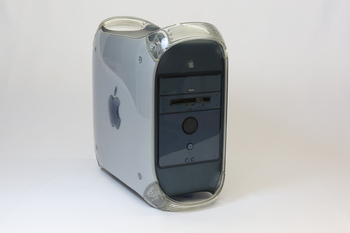 Apple PowerMac G4 (1999)